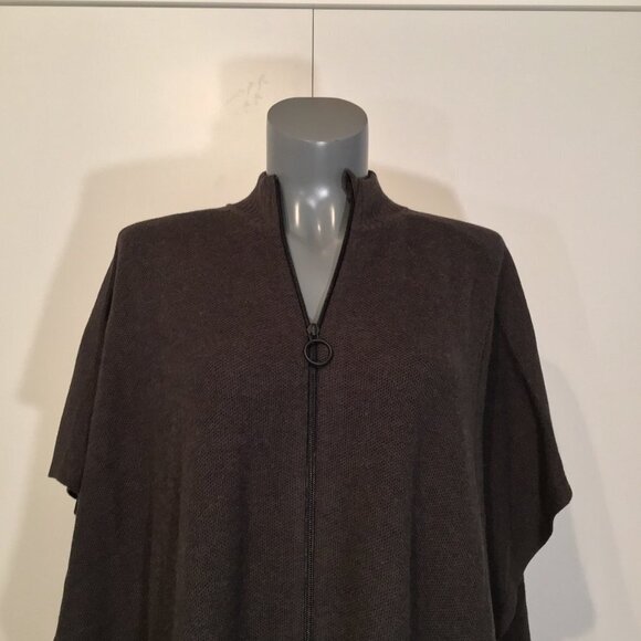 Lululemon Call Me Cozy Wrap Heathered Black - Picture 2 of 10